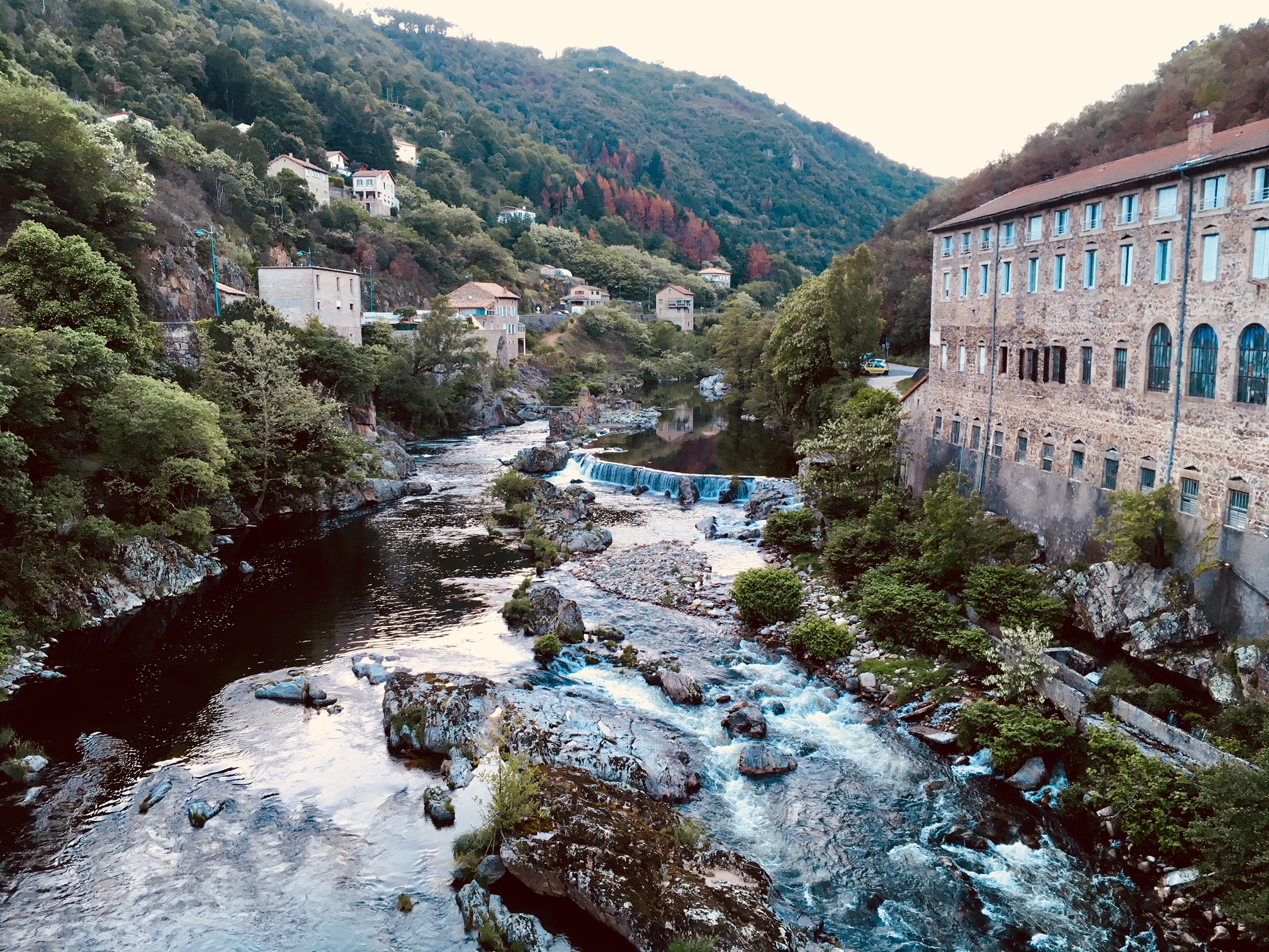 St Sauveur de Montagut, Ardèche Buissonnière.